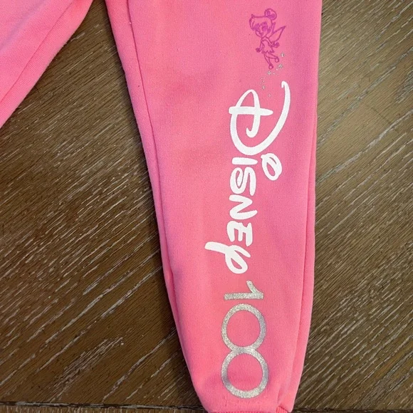 Girls Disney sweatsuit 🩷 - Picture 3 of 7